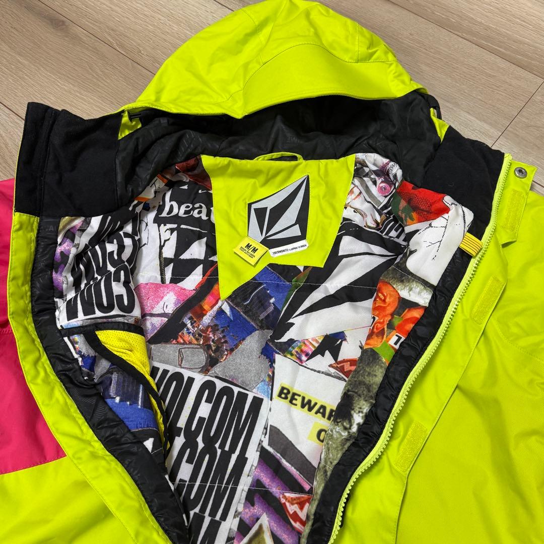 値下げ！　上下セット　ベルト付き　VOLCOM ボルコム　スノーボードウェア