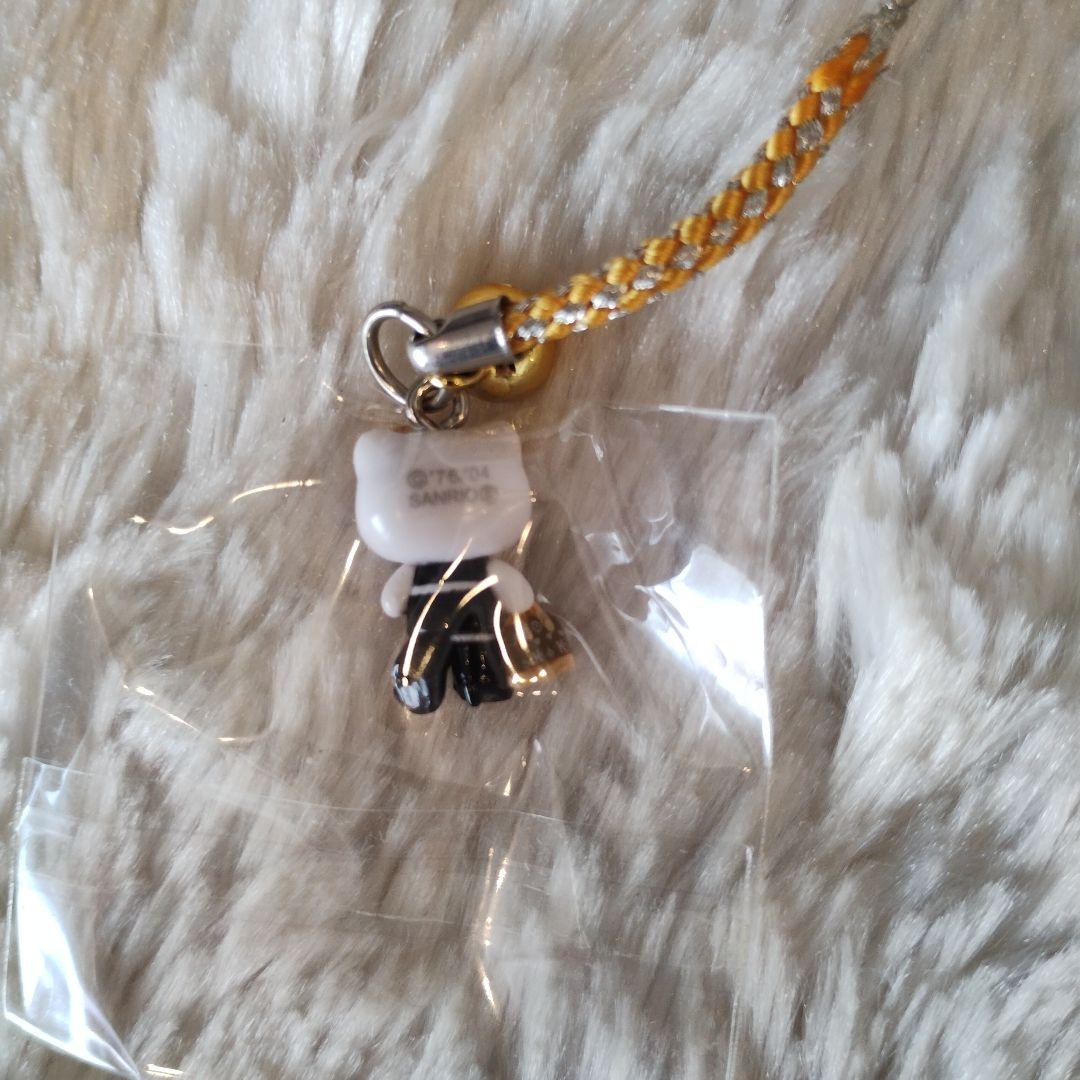 ご当地キティ 東京限定 新宿 根付けストラップ 希少 レア 2004