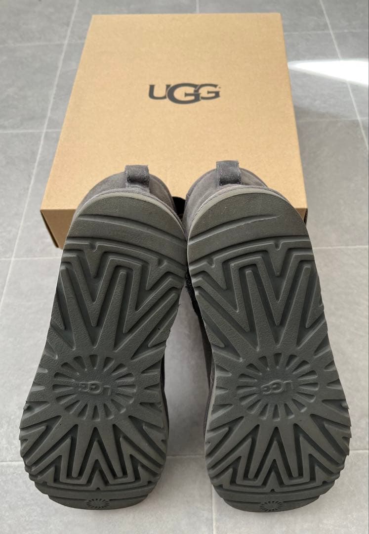 UGG クラシックミニⅡ グレー