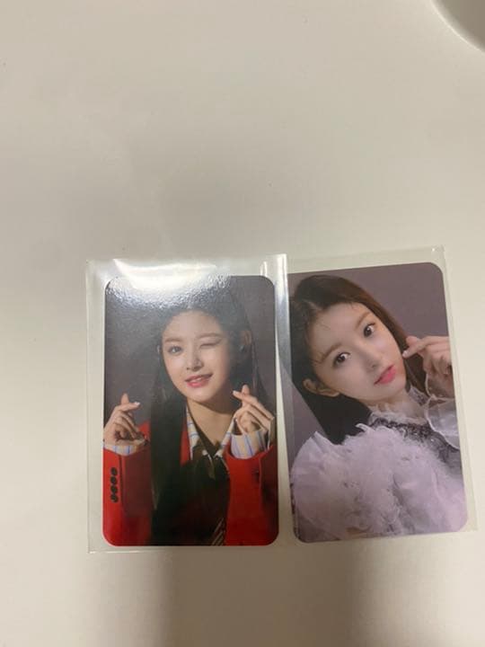 EVERGLOW トレカ 即購入禁止