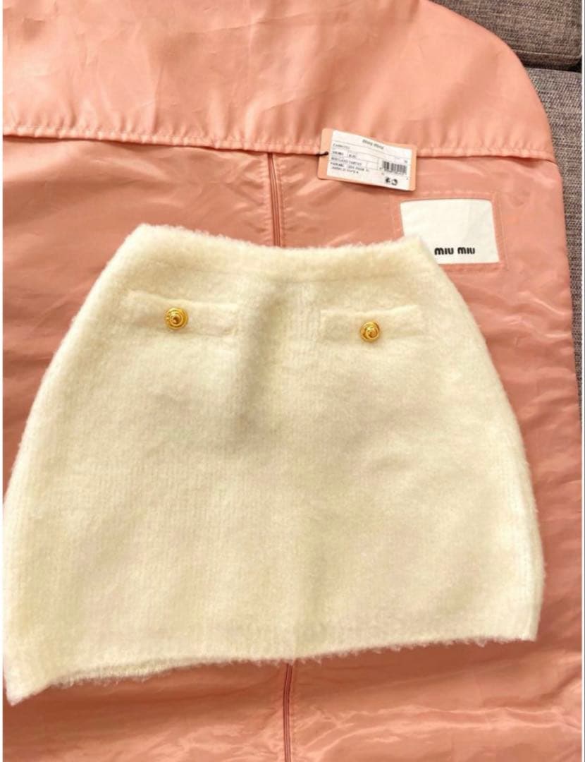 専用　ミュウミュウのスカート