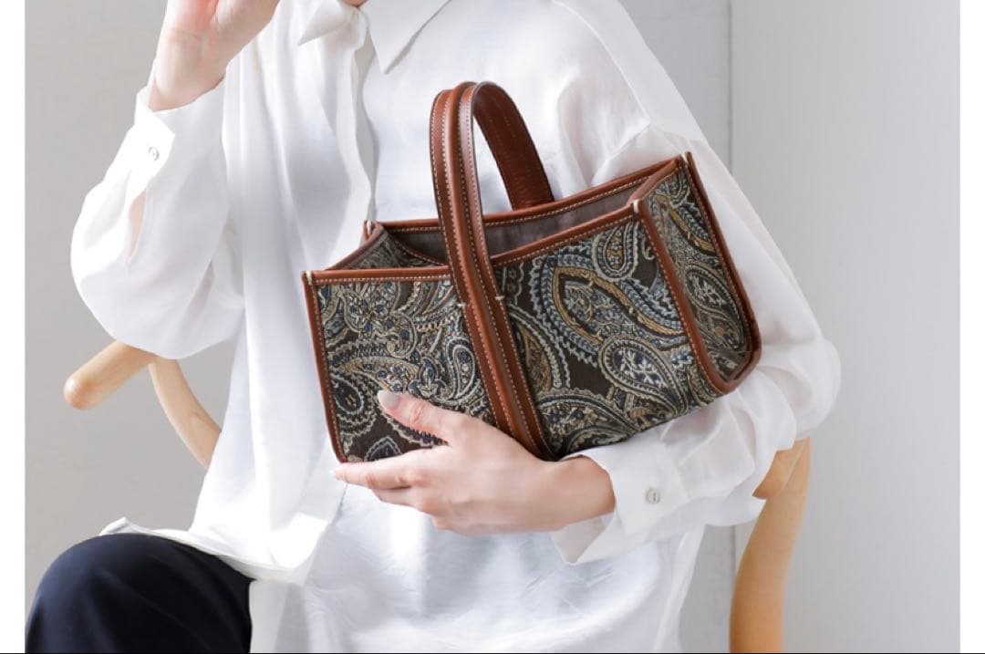 25AW 完売品　A VACATION SEE SAW ペイズリー柄