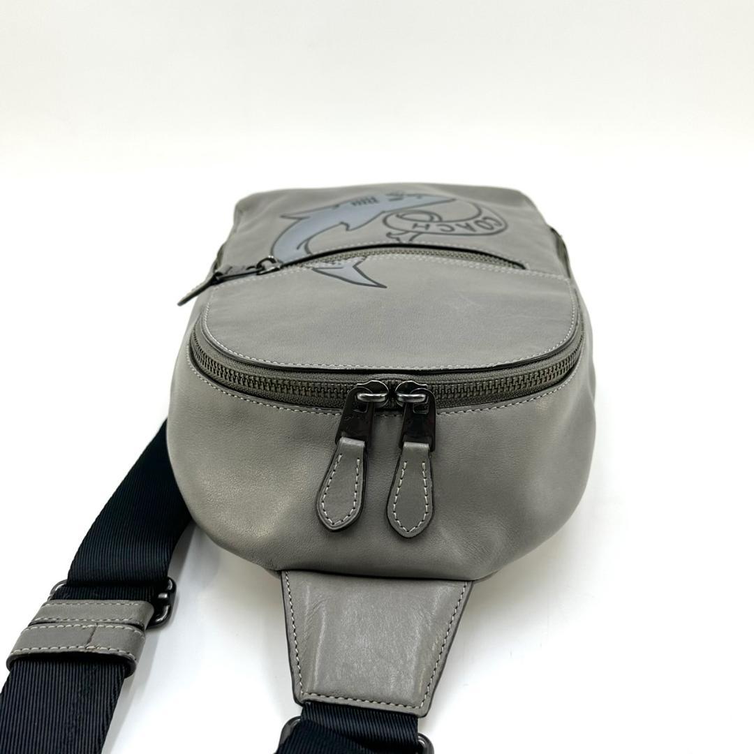 COACH コーチ シャーク サメ ボディバッグ スリングバッグ シルバー金具