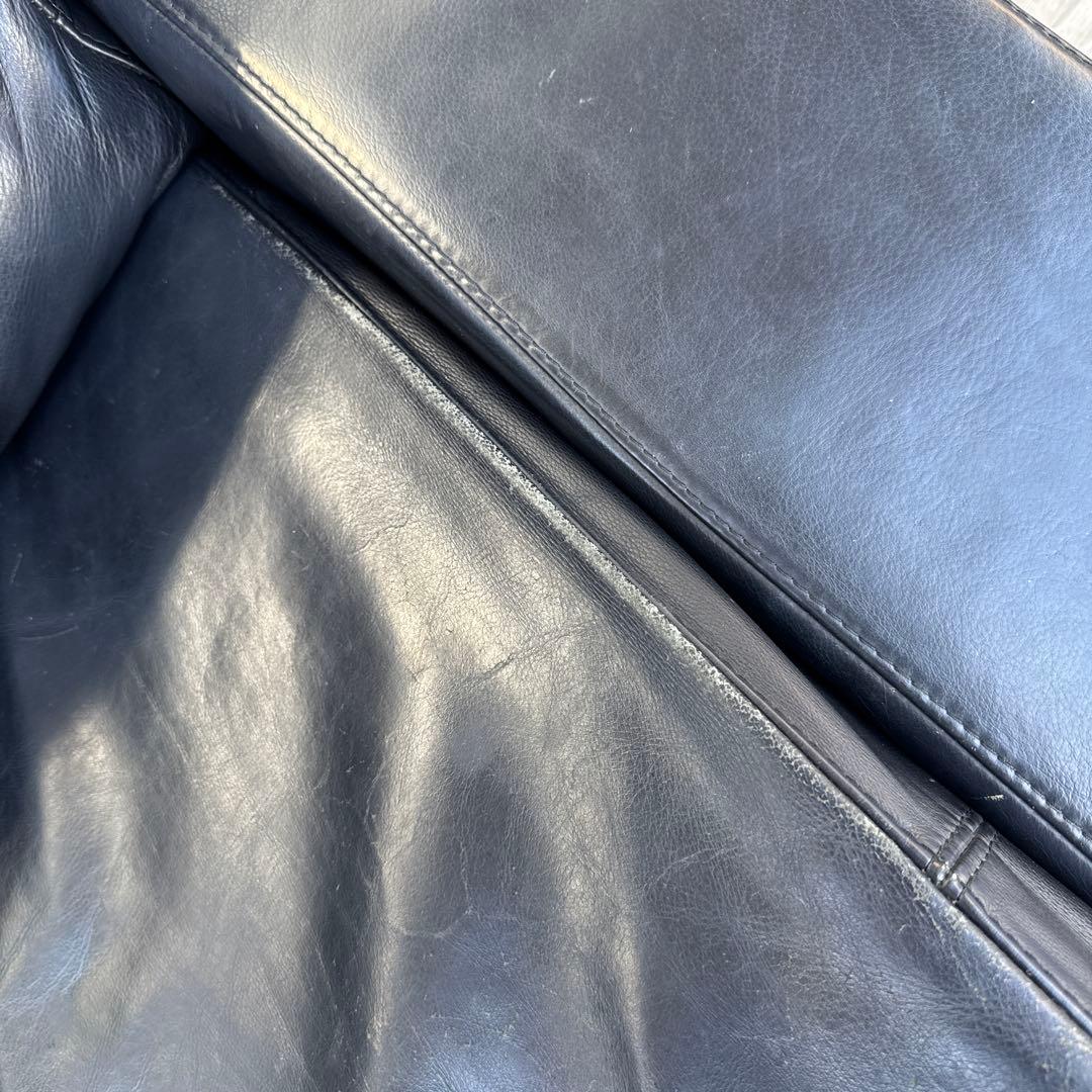 ボーコンセプト I.D.V.2 北欧モダン ブラック本革ソファ