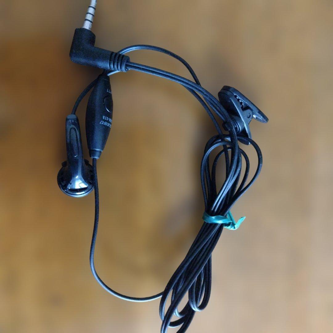 アマ無線トランシーバー 144/430MHz VX-8G