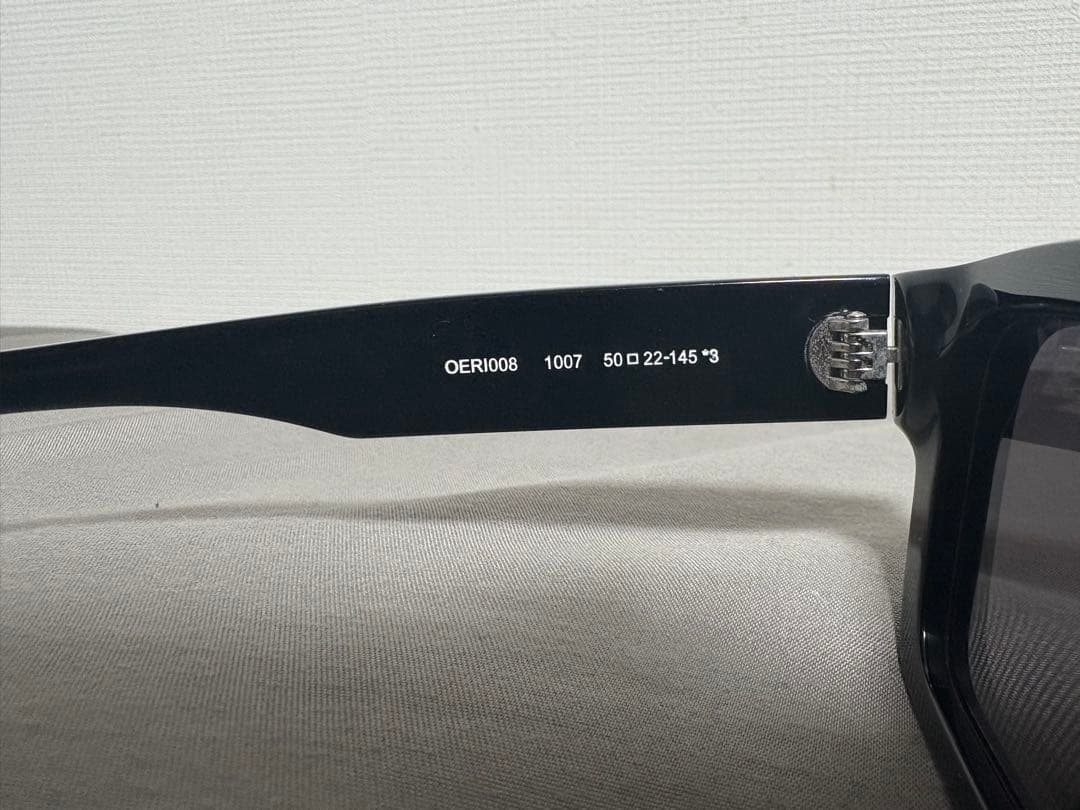 Off-White™ ブラック サングラス