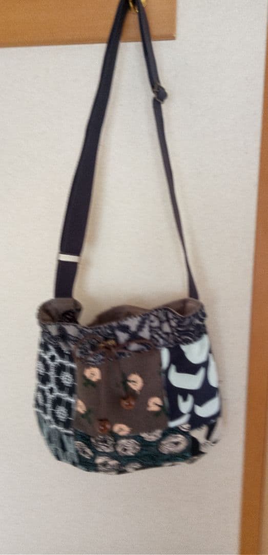 専用　新品ミナペルホネン ドローストリングバッグ foresttile　巾着