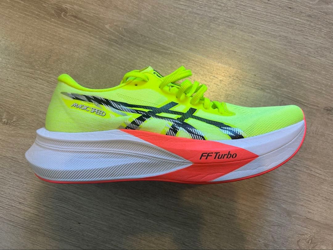 ウォーキング・ランニングウェア asics MAGIC SPEED 4 27.5cm