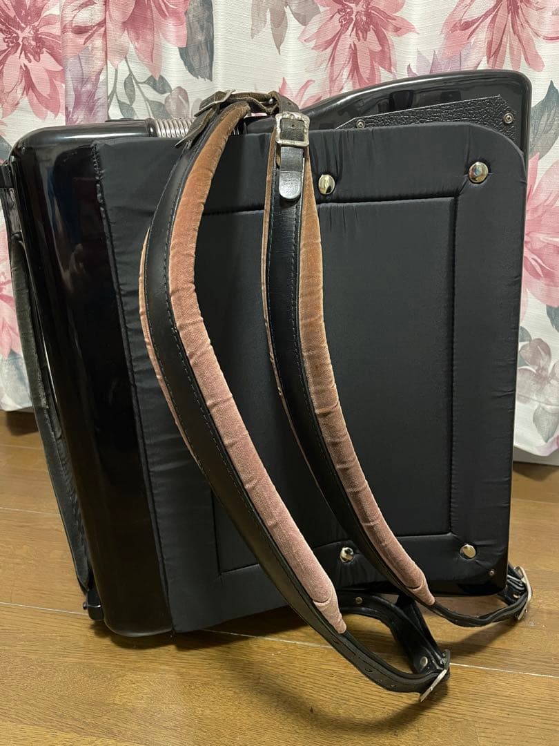 GIULIETTI アコーディオン ブラック　M52