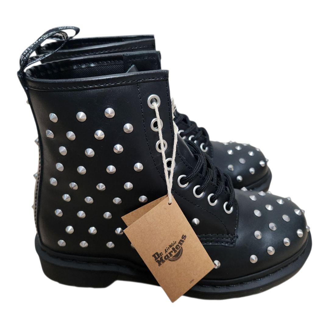 【最終値下げ✨️23㎝】ドクターマーチン 1460 STUD スタッズ 新品