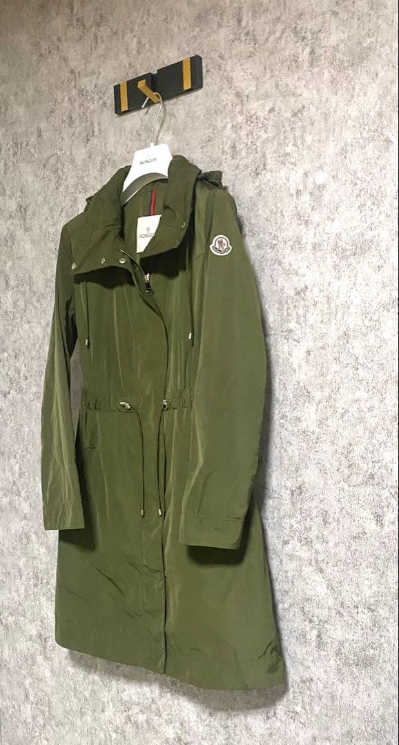 値下げ！＊MONCLER モンクレール＊マラカイト 厚めナイロンコート Mサイズ