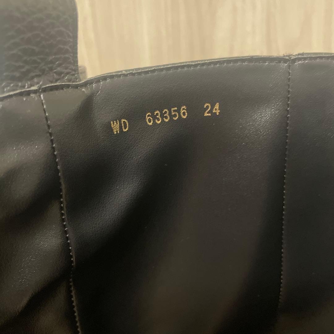 ダイアナDIANA 美脚ロングブーツ本革　24cm