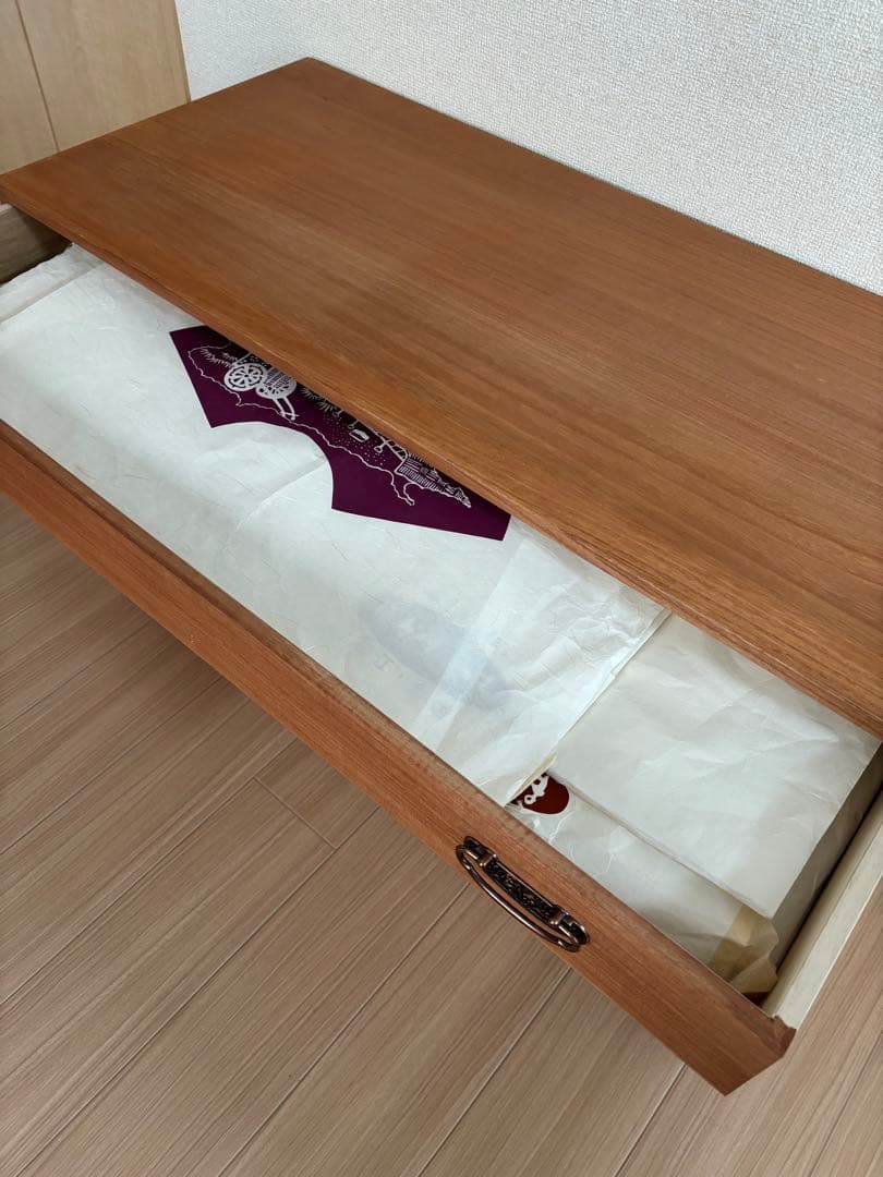 [スマイル]桐ダンス　チェスト5段　キャスター付き