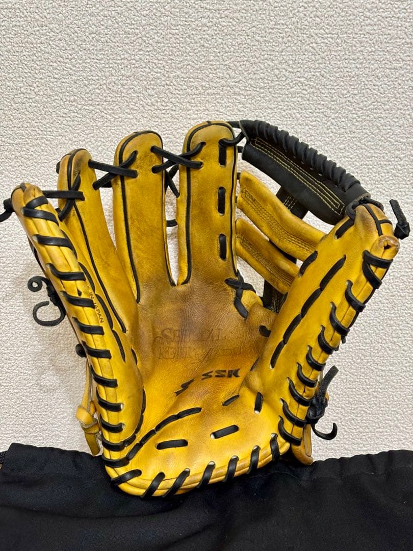ゆきえ【プロ実使用】硬式 外野用 SSK 元阪神・ロッテ 柴田講平選手
