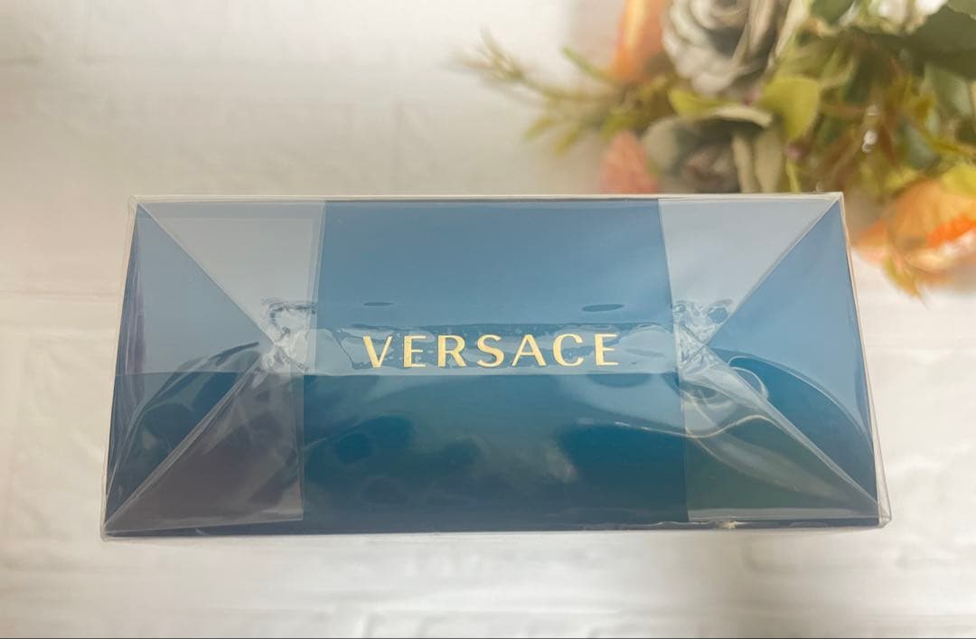 VERSACE EROS ヴェルサーチ エロス 100ml オマケ付き❣️