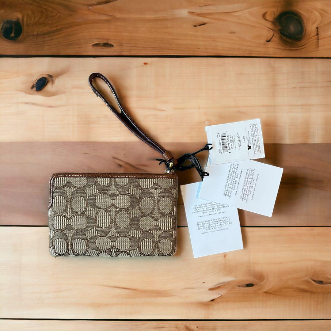 【新品・未使用】コーチ ディズニー コーナー ジップ リストレット ケース