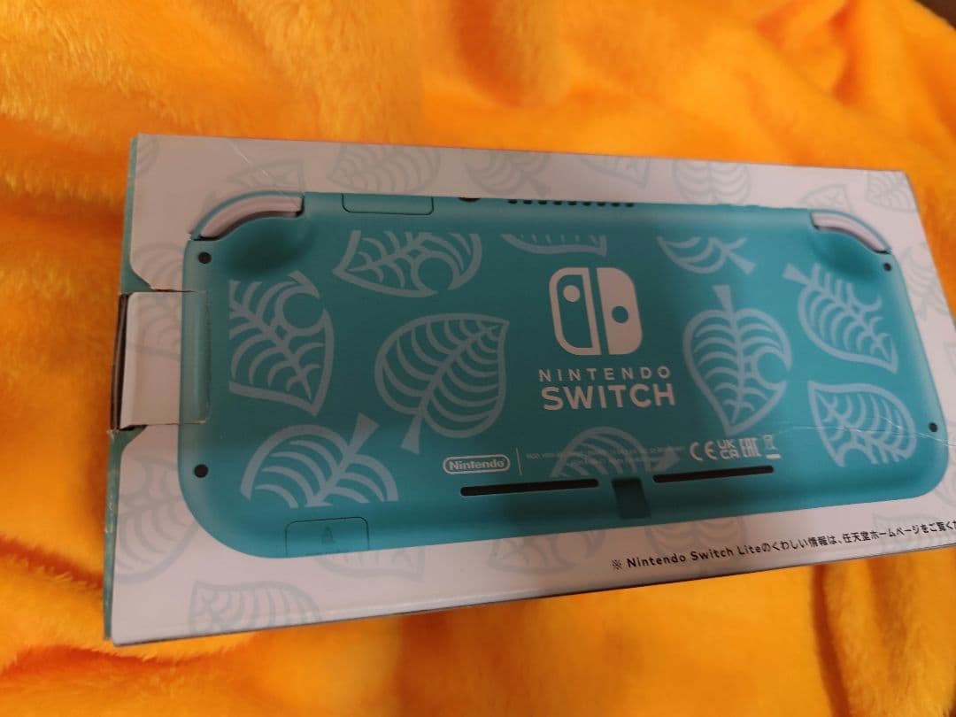 Nintendo Switch Lite あつまれどうぶつの森エディション