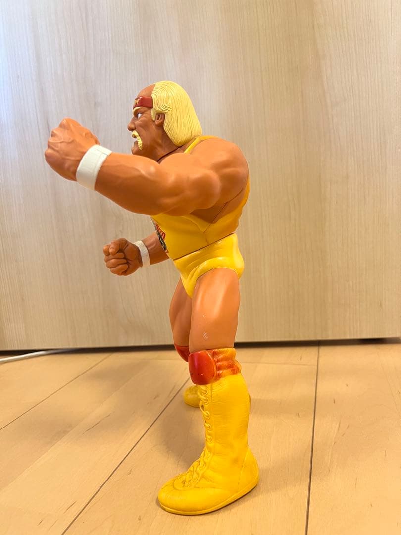 ハルクホーガン トーキングフィギュア WWF WWE プロレス　ハズブロ