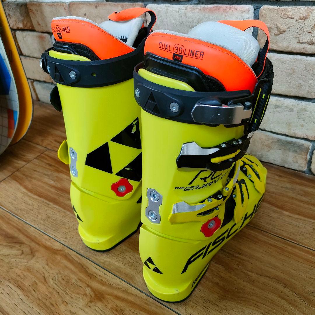 FISCHER フィッシャー RC4 CURV120 スキーブーツ 25.5cm