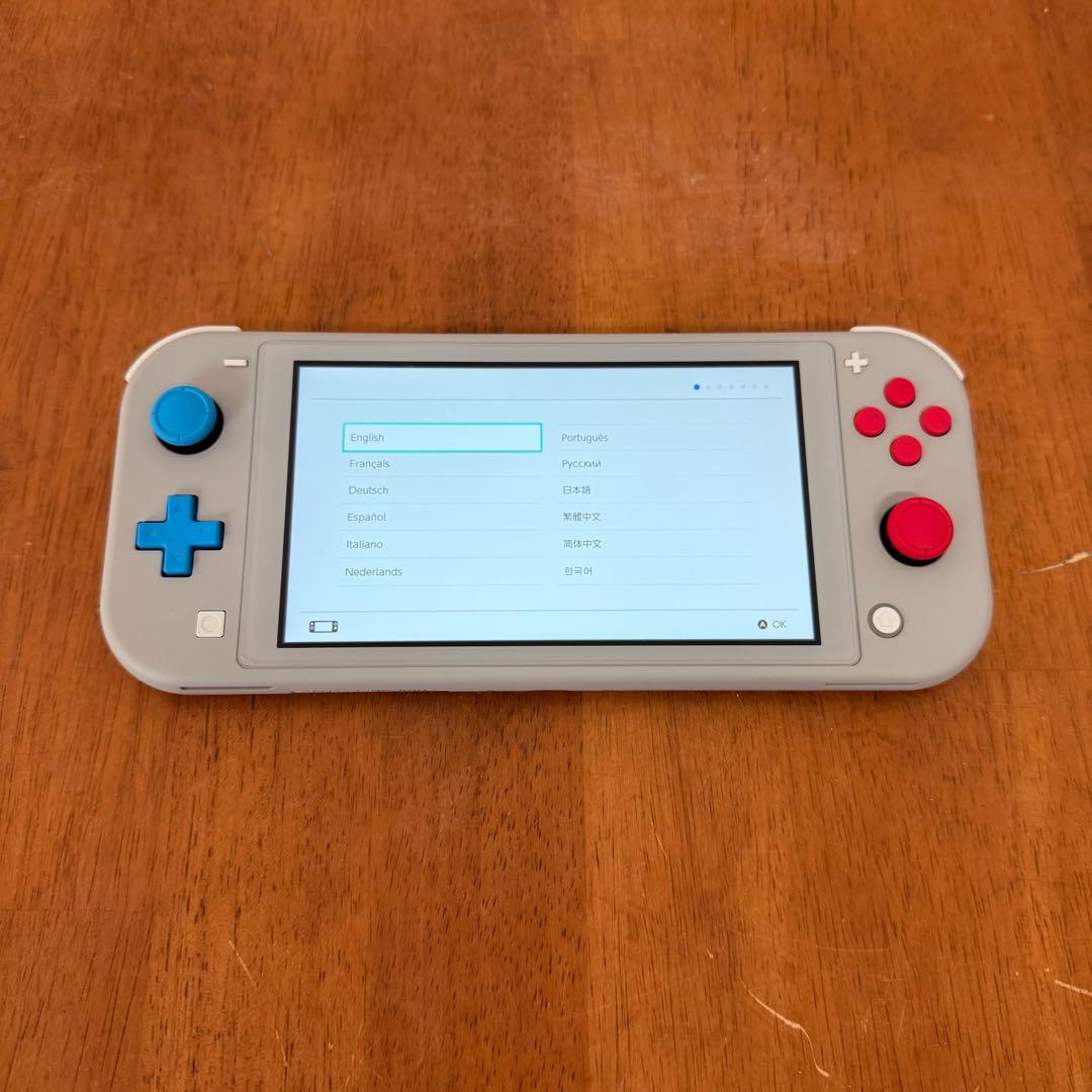 ● 美品 Nintendo Switch Lite 本体 ポケモン