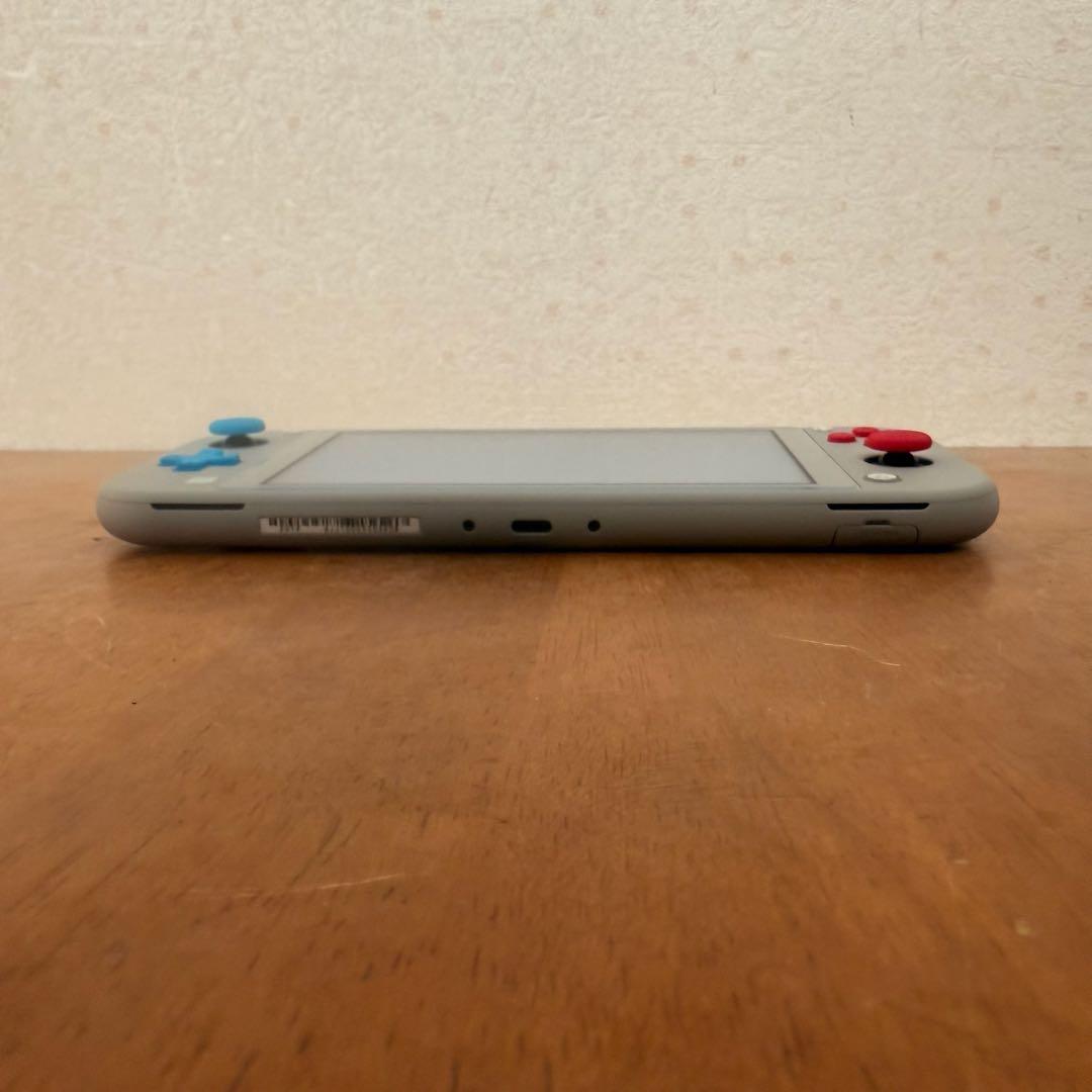 ● 美品 Nintendo Switch Lite 本体 ポケモン