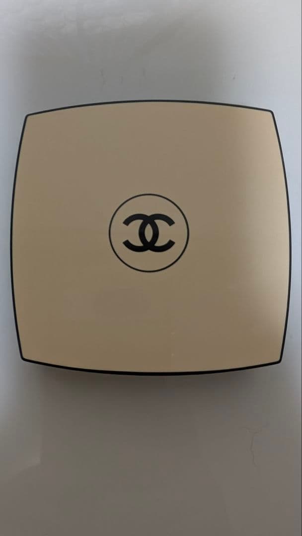 シャネル レベージュパレット ルガール ライト