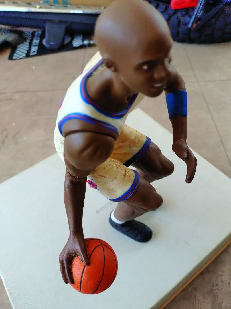 Michael Jordan フィギュア バスケットボール付き