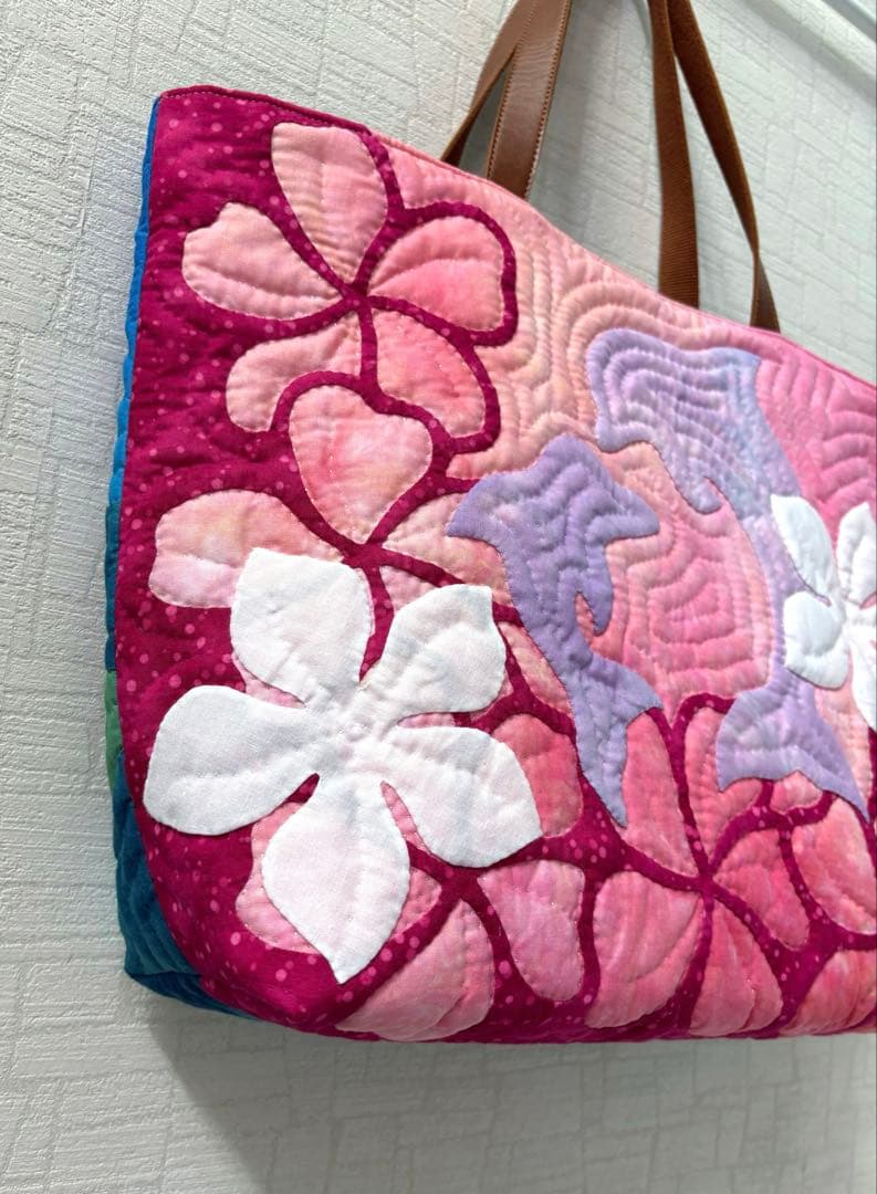 【もんちゃん】ハワイアンキルトトートバッグ　プルメリア&イルカ