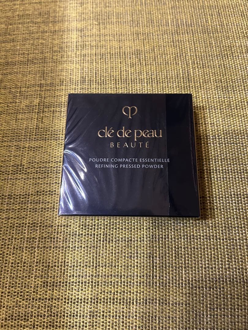 クレドポーボーテ　プードルコンパクトエサンシエルn 5g