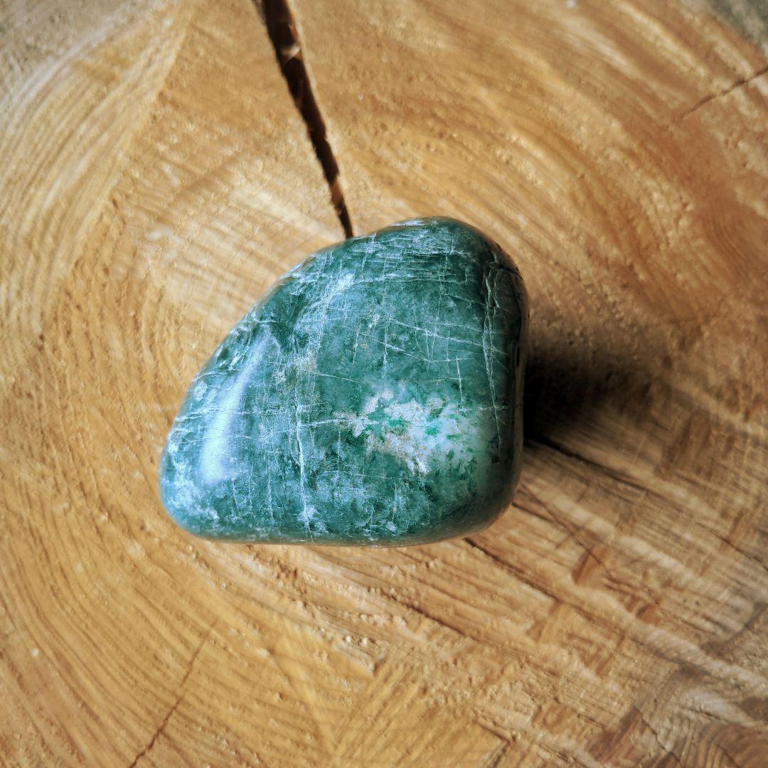 【糸魚川翡翠】15