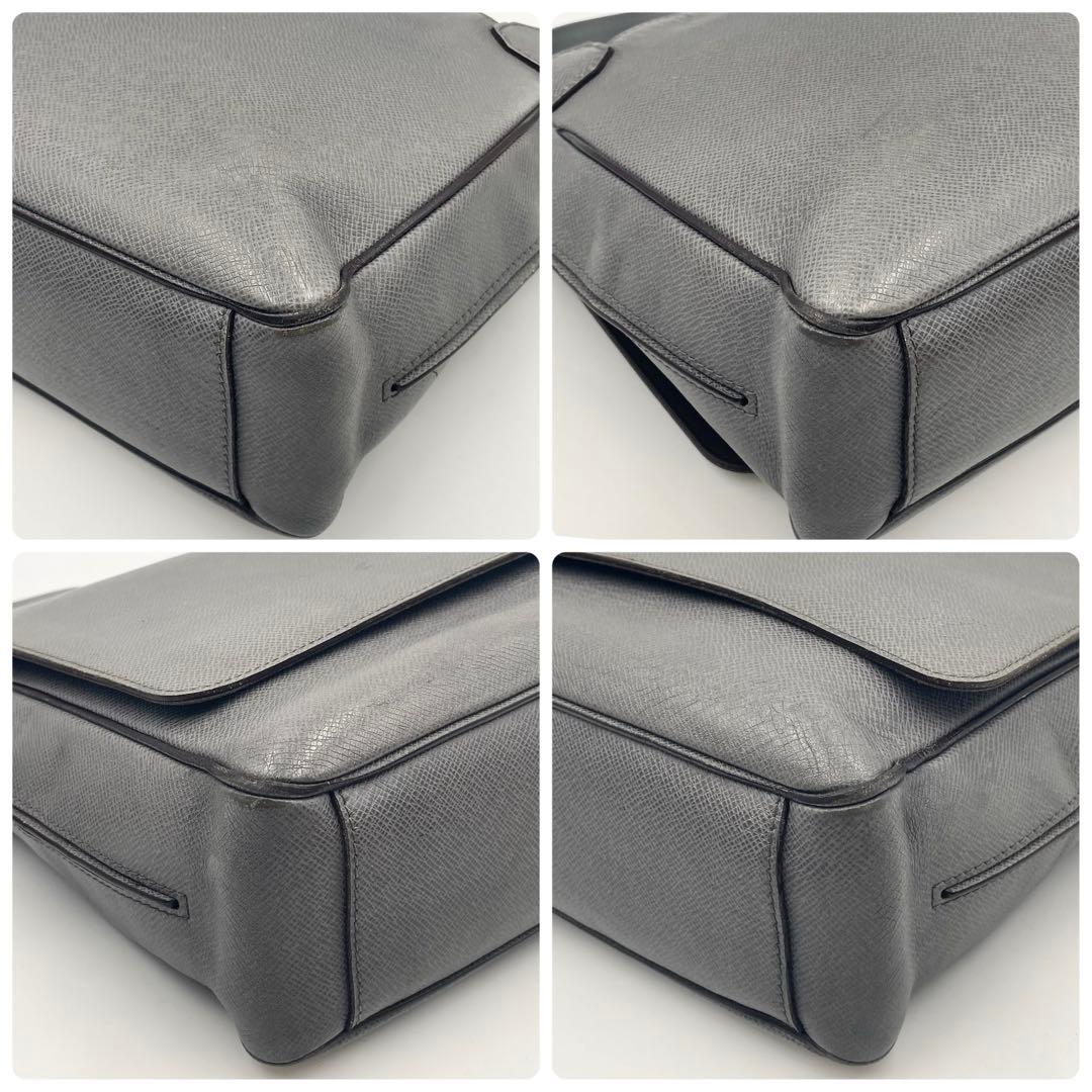 ルイヴィトン タイガ ロマンMM グラシエ ショルダーバッグ クロスボディ