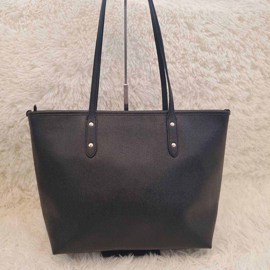 ⭐未使用⭐COACH ブラック レザートートバッグ　a4収納　大容量