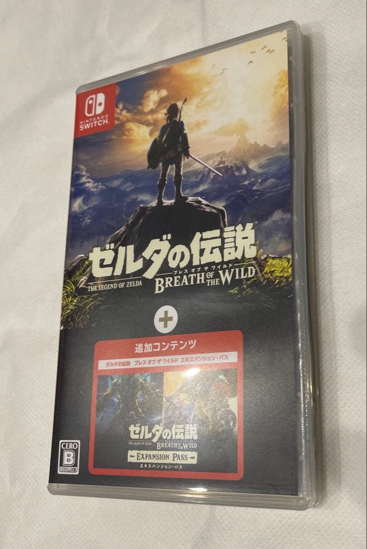【ほぼ新品】ゼルダの伝説 ブレス オブ ザ ワイルド + エキスパンション・パス