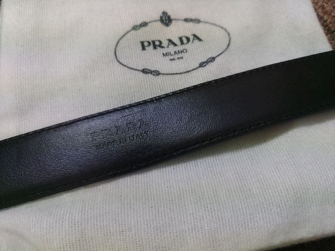 PRADA レザー ベルト 黒
