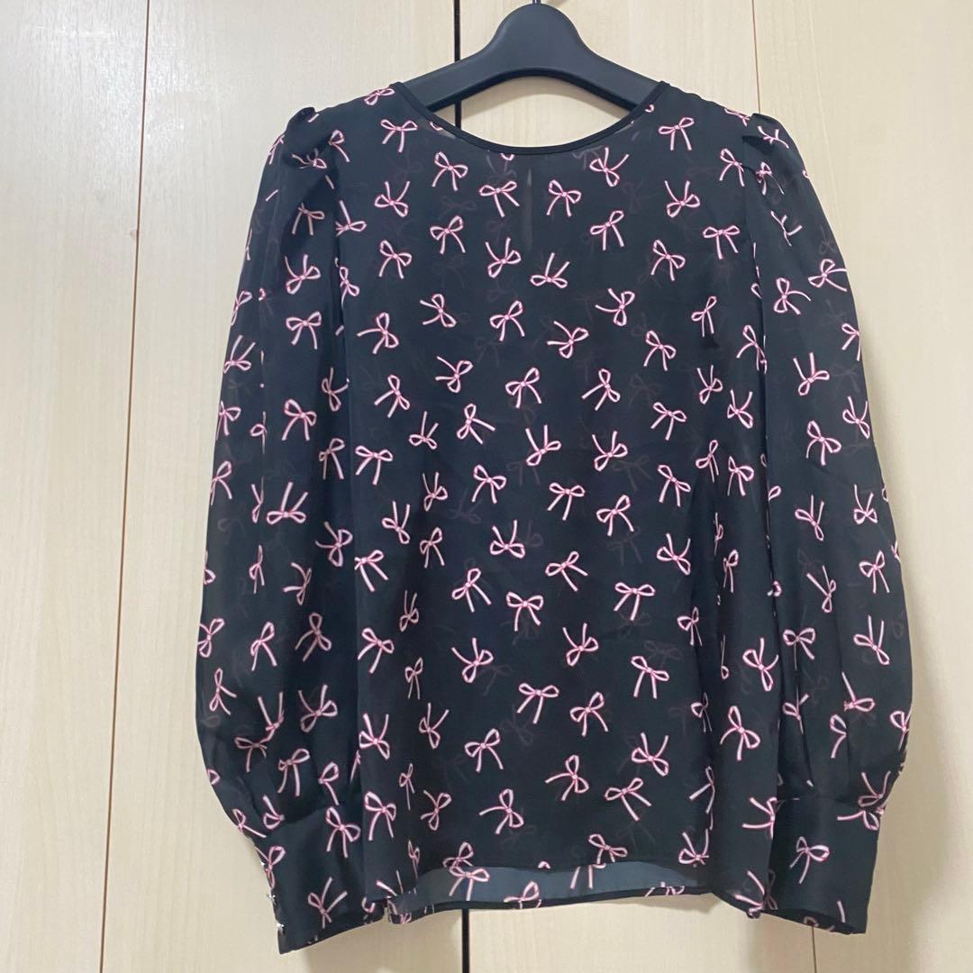 24SS♡ANAYI リボンプリントタックスリーブブラウス 36 とろみ シアー