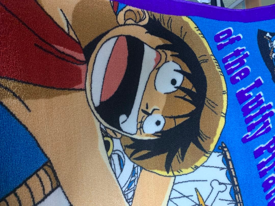 ONE PIECE ルフィ ミニラグ 110×130 カーペット　アニメグッズ