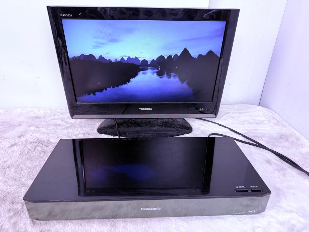 完動品♪ DMR-BXT870 3TBHDD搭載 3番組同時録画タイムシフト機器