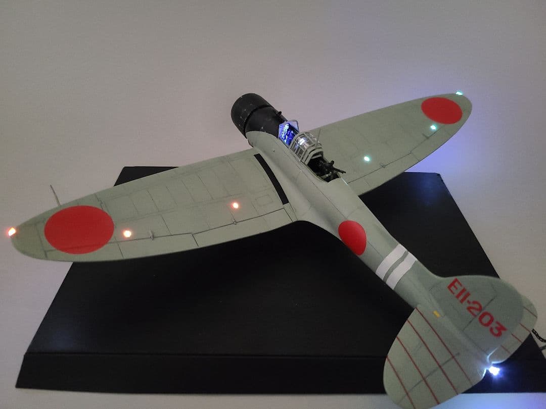 愛知D3A1 日本海軍九九式艦上爆撃機一一型 リアルモーターライズ完成品