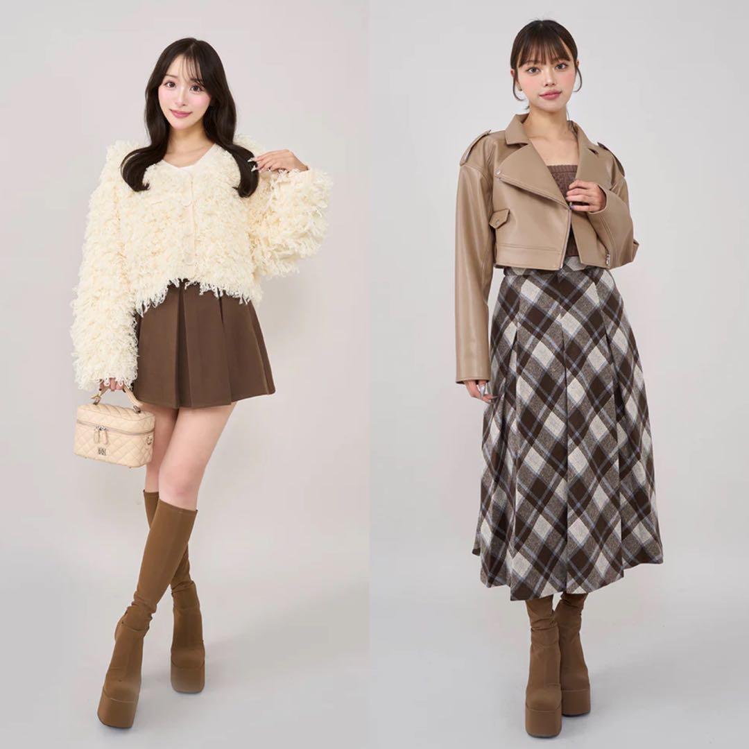 【完売商品・新品】ダーリッチ　ウルトラストレッチロングブーツ Mサイズ