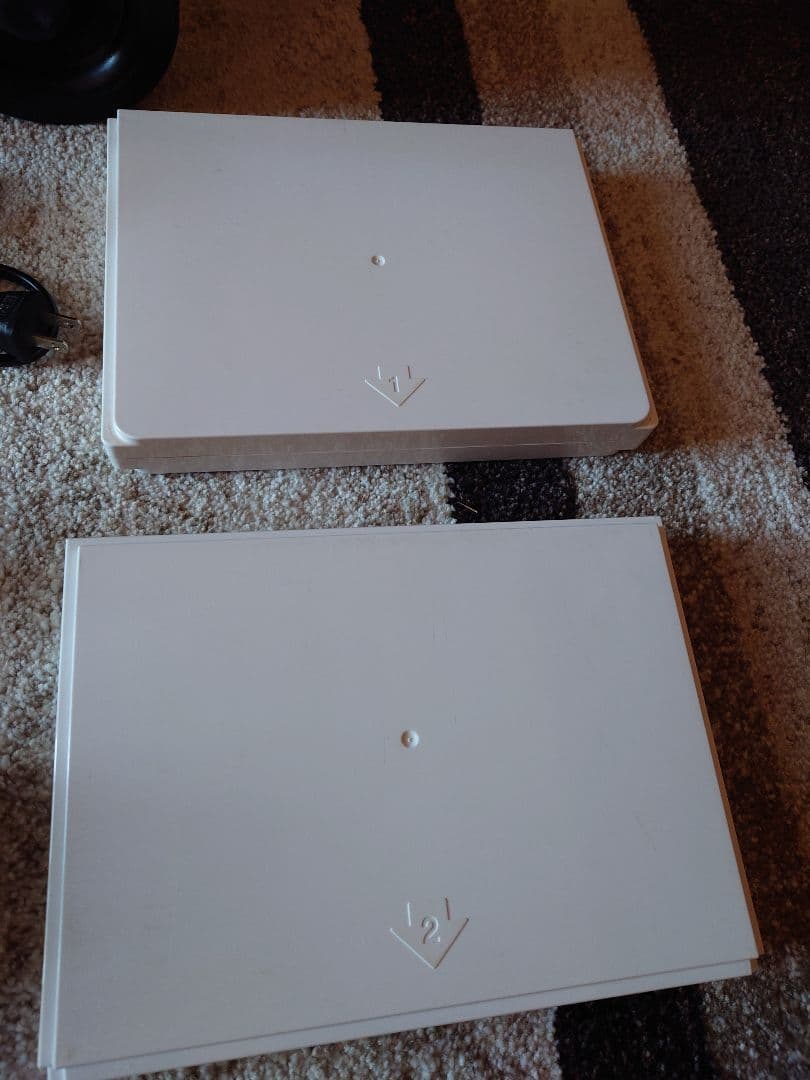 hikoki UL18DC 冷蔵庫　純正バッテリー2個付き　サンドベージュ