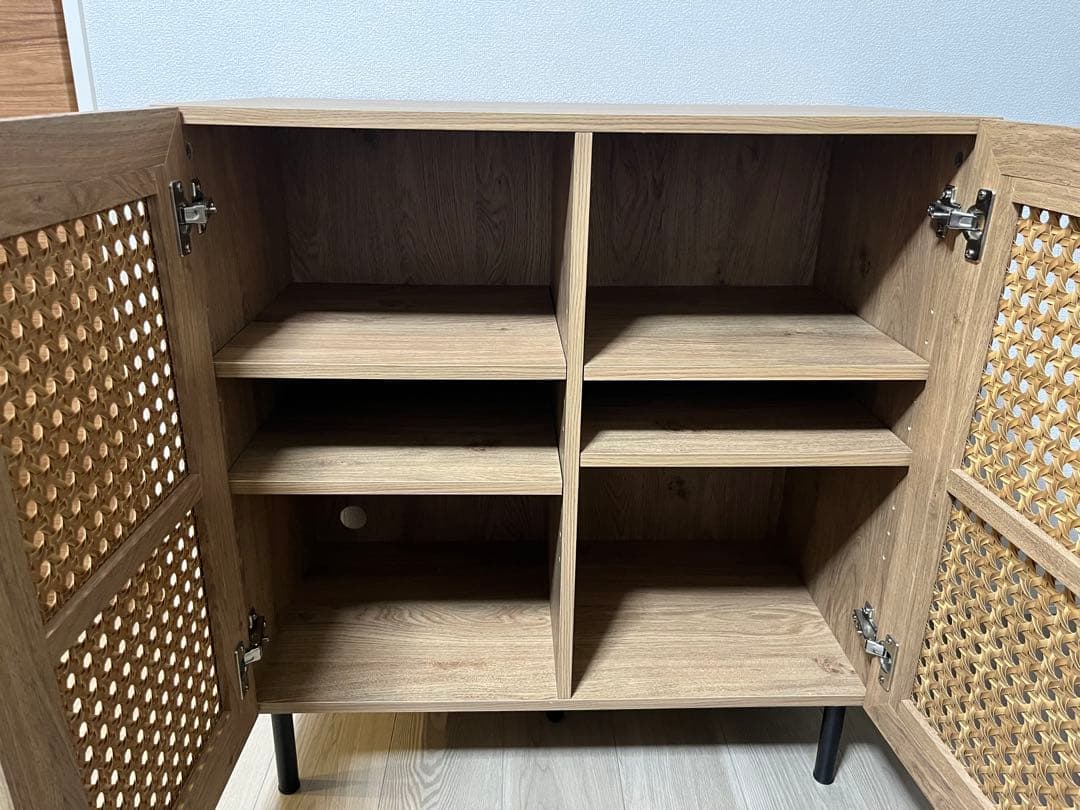 LOWYA　ラタン調キャビネット　リビングボード