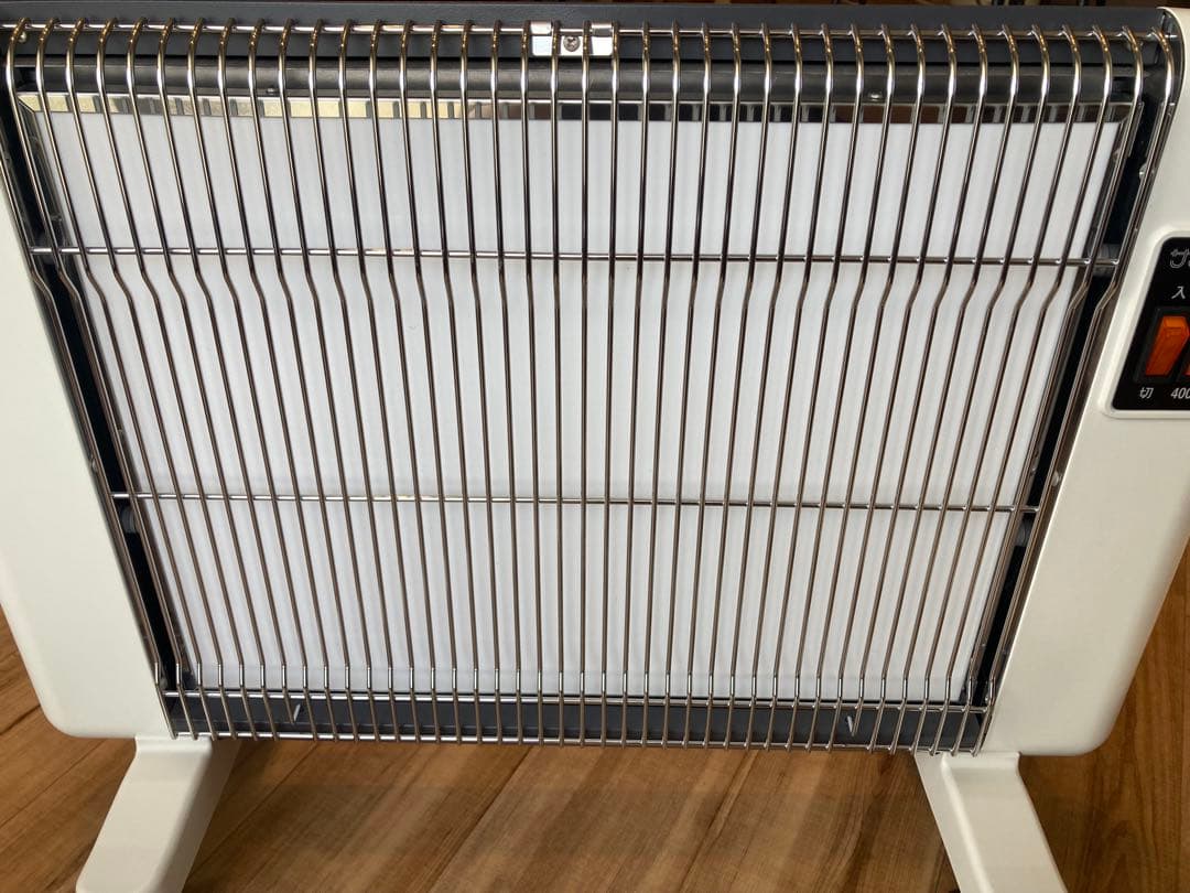 【美品】サンラメラ 600W型 遠赤外線パネルヒーター