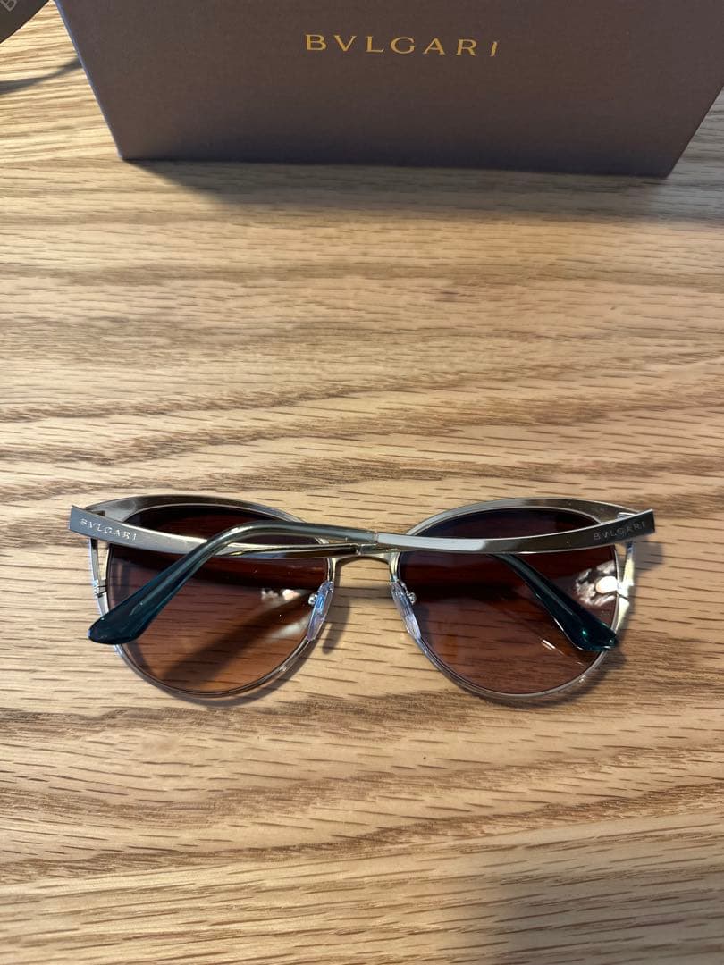 BVLGARI キャットアイ サングラス