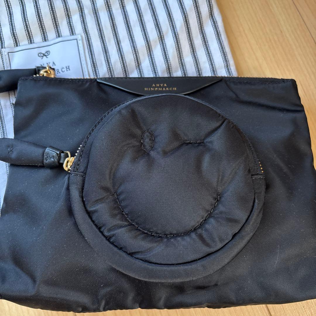 アニヤハインドマーチ　スマイリー　ポーチ