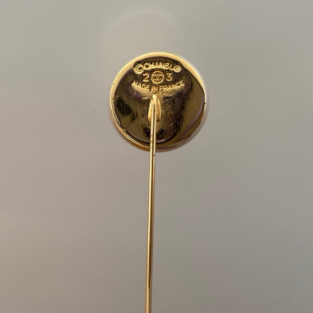 新品　CHANELシャネル　ココマーク フェイクパール　ピンブローチ　ゴールド