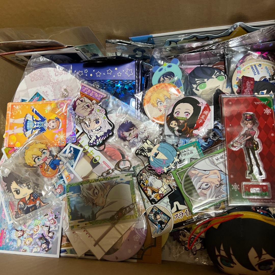 アニメグッズ 大量 まとめ売り 500点以上 ①
