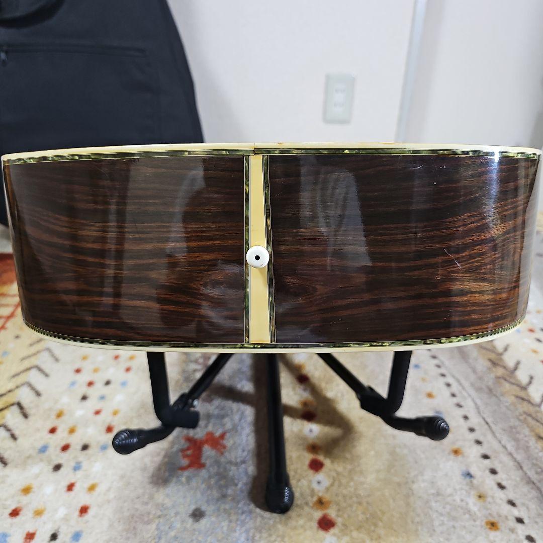 Westone.W-40ハカランダ キグバック付き。