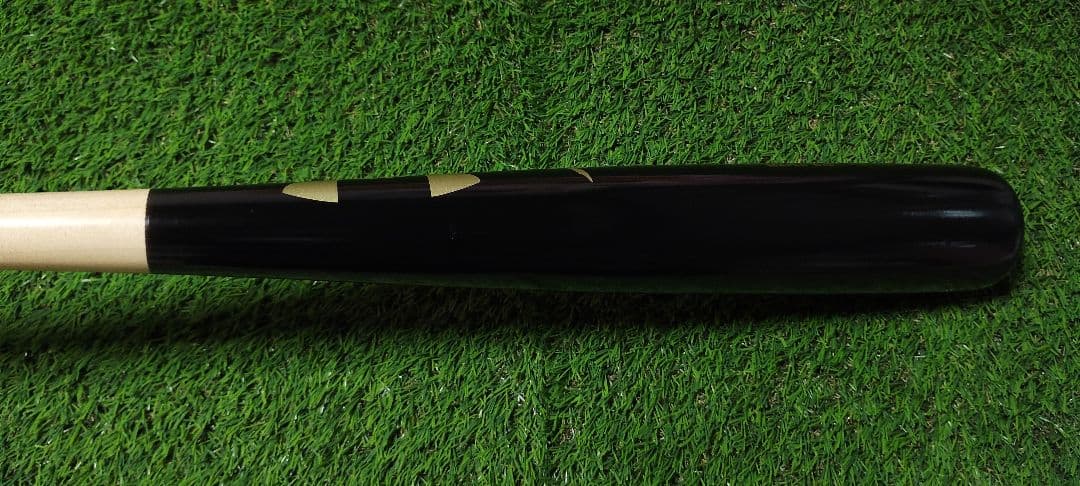 アンダーアーマー　柳田悠岐　木製バット　ながおか