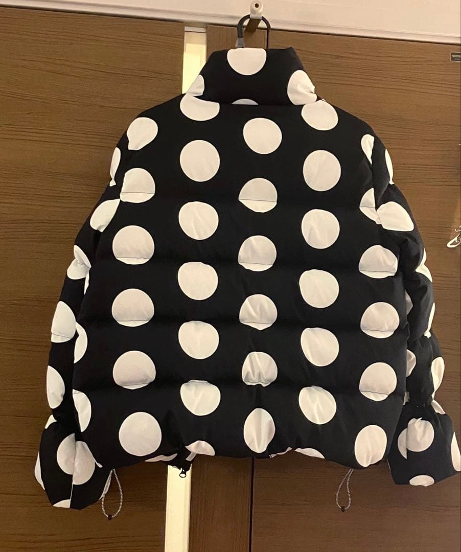 く*ま様 ⭐️美品⭐️マスターバニー ダウンジャケット ドット柄 水玉 モノトー