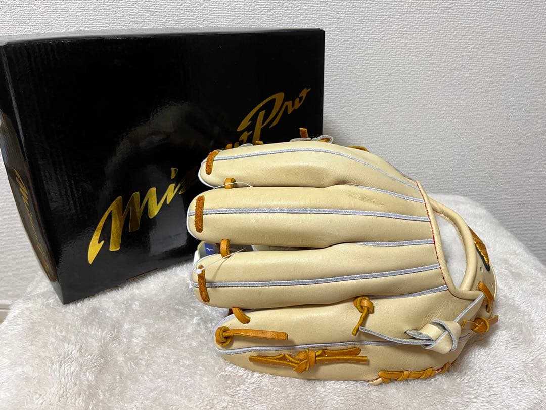 12　ミズノプロ　 Classic　軟式　内野手用